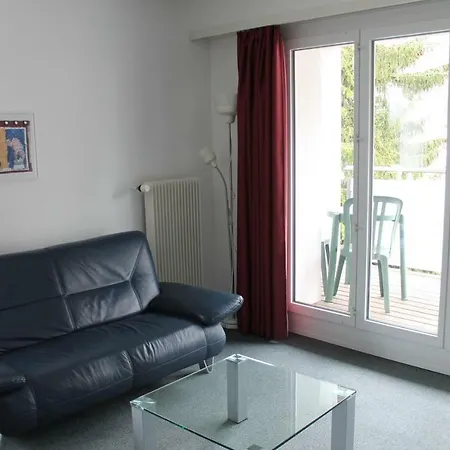 Face ダヴォス・プラッツ