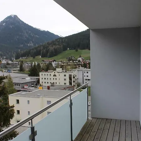 Face Apartment 3*